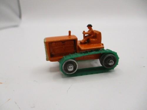 MATCHBOX LESNEY #8a CATERPILLAR TRACTOR RESTORED. NEW TREADS NEAR MINTY CODE 3 - Picture 11 of 15