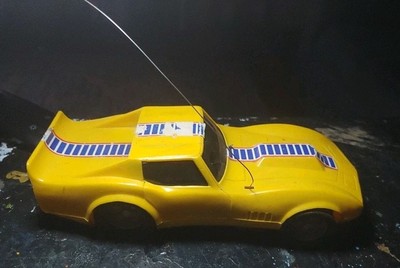 Vintage 1977 Vanity Fair Radio Controlled Yellow Corvette - Read Description