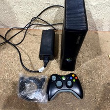 Microsoft Xbox 360 S 1439 Video Game Console Black with AC Adapter & Controller