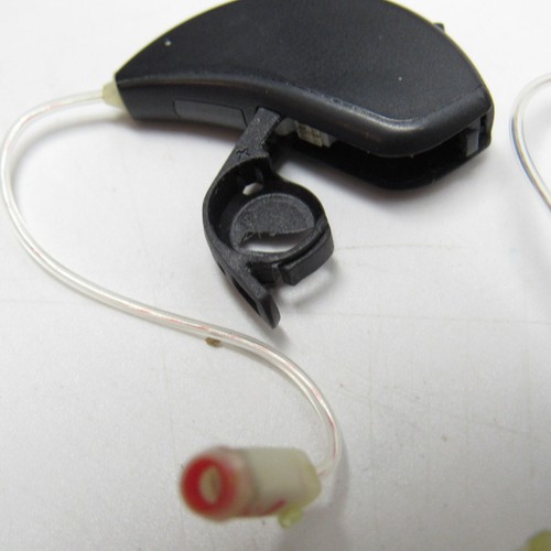 RESOUND Forza BTE Hearing Aid Pair With Batteries And Case - TESTED READ - Picture 9 of 13