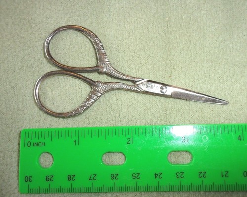 Vintage Sewing Scissors Mini Ornate handle thread snips Made in USA Antique 