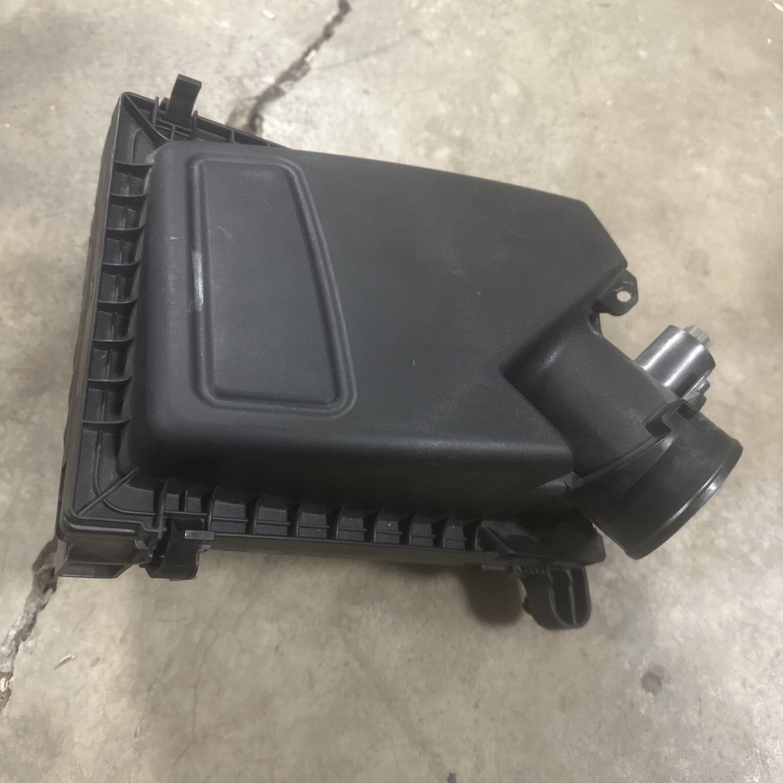 FORD BRONCO SPORT 2021-2024 OEM AIR CLEANER BOX INTAKE  ASSEMBLY JX619600FA