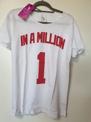 17 x T-Shirt  In a million weiß hochwertig 100% Bio-Baumwolle, gemischte Größen