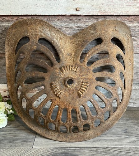 Champion Cast Iron Tractor Seat Old Original Farmhouse Decor Heavy Vintage - Picture 12 of 17