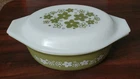 Vintage Pyrex Spring Blossom  Crazy Daisy 1.5 Qt Oval Casserole Dish with Lid
