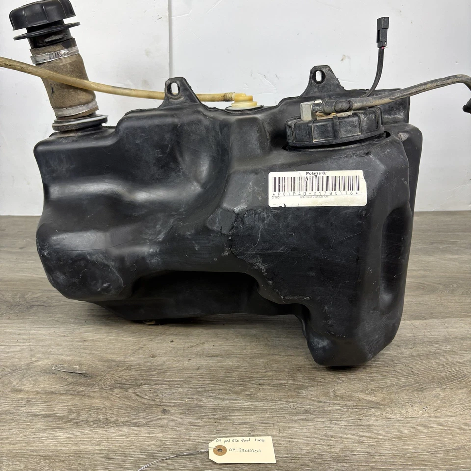 2009 Polaris Sportsman 550 Gas Fuel Tank 2520922 - Image 2 of 4