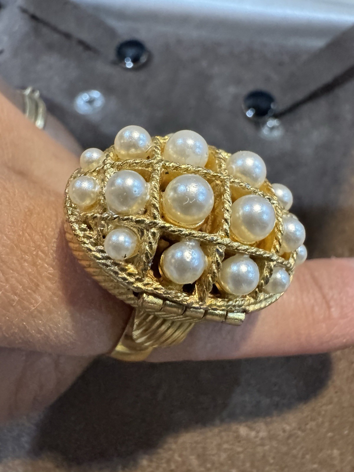 Vintage Avon Solid Perfume Adjustable Ring - Gold… - image 1