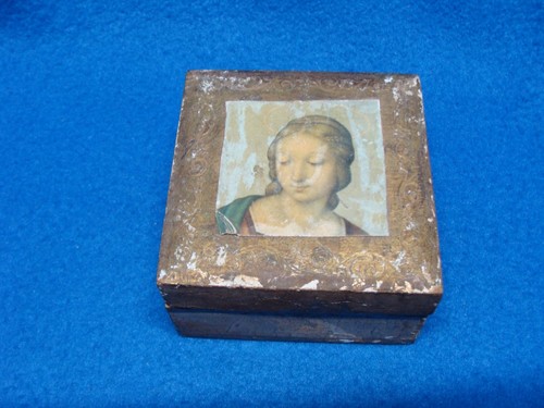 Vintage Italian Florintine Wooden Decorative Box 4" x 4" x 1 7/8" Used
