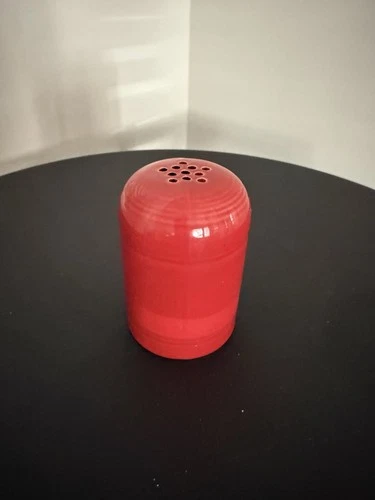 Retired Fiesta SCARLET RED 4.5" Cheese Shaker / Powdered Sugar & Spice Dispenser