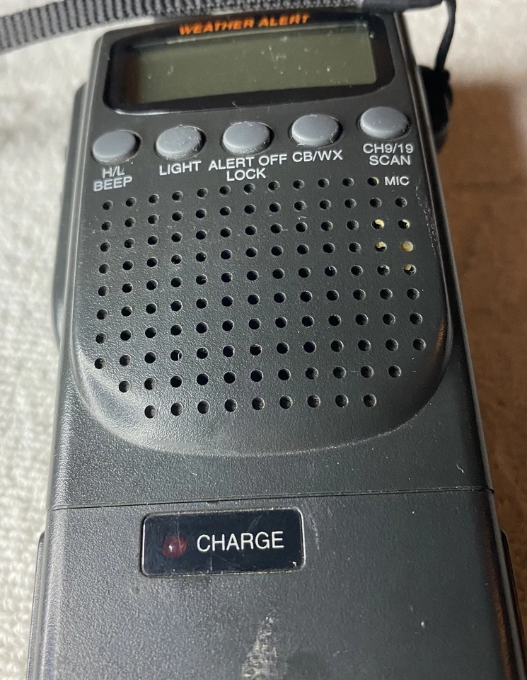 Transceptor Radio Shack Citizens Band 21-1679 Foto 3 de 4