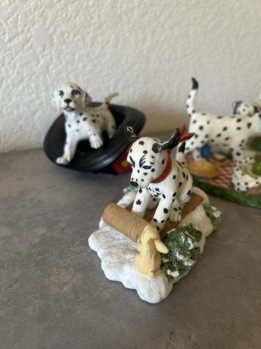 Lot of 4 Hamilton Collection "Seeing Spots" Dalmation Figurines 1990's - Picture 3 of 9