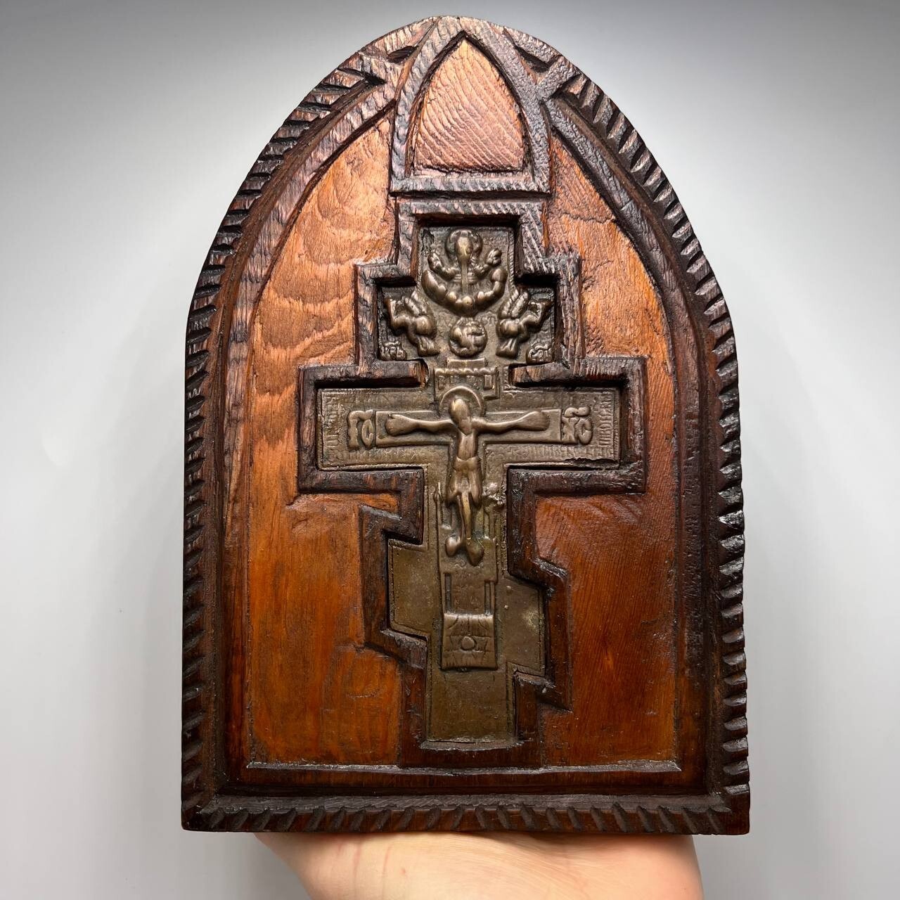 Vintage Christian Religion Brass Cross Crucifixion Wooden Frame Table Holder