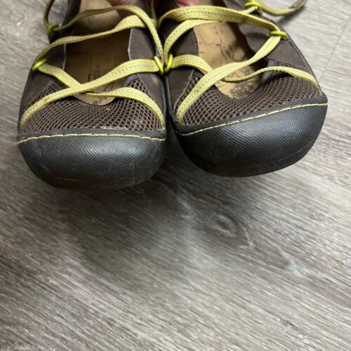 J-41 Genesis Vegan Strappy Green/ Brown Black Comfort Casual Flats 8.5 - Picture 4 of 8