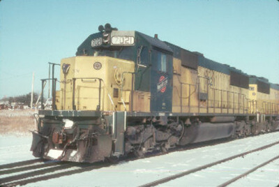 CNW 7021 SD-50 (NORTH WESTERN) --- Original Slide T2-2