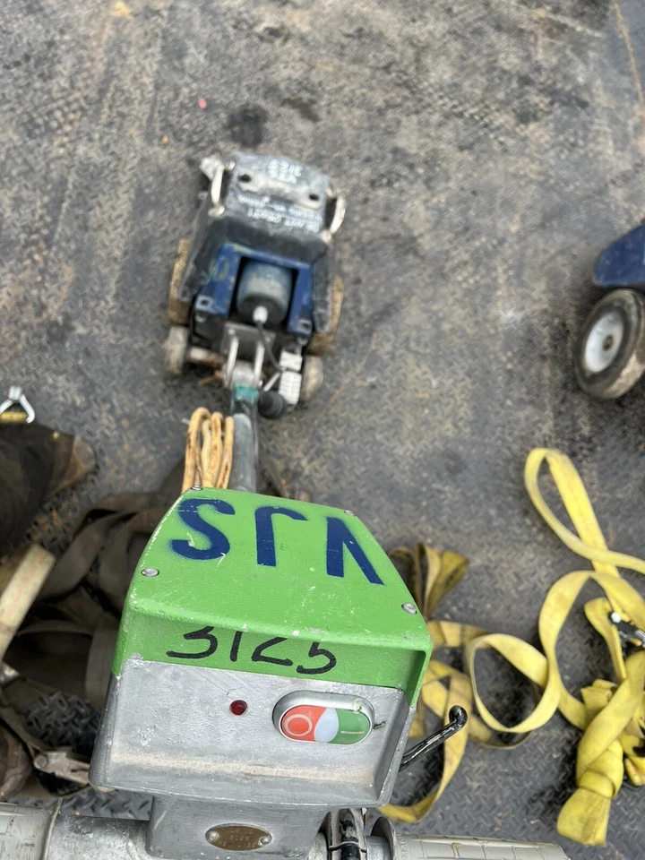 Alfombra de azulejos de madera Wolff Turbo-Stripper eléctrica buen funcionamiento Foto 3 de 4