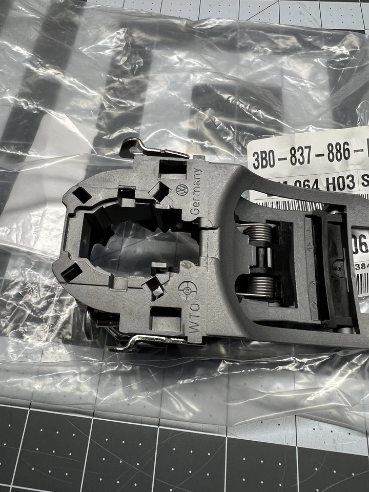 NEW Genuine OEM Passenger Front Door Handle Base - 2001-2005 Volkswagen Passat - Image 2 of 4