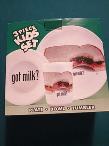 Original 1999 Kids 3 Piece got milk? Set!!! New!! NRFB!!!