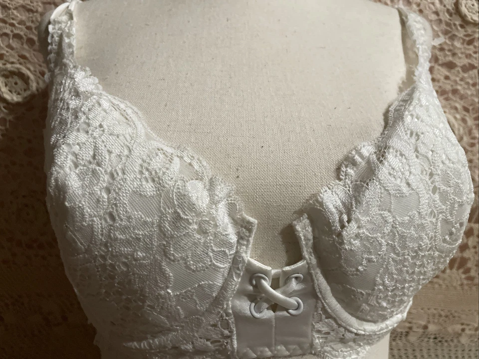 La Perla de Gruppo Marvel Blanco Encaje con Aros Italia - ¡Nuevo con Etiquetas! 38C Foto 4 de 4
