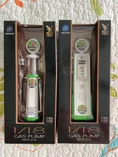 Road Signature Collection, Set of 2, 1/18, Die Cast Indian Gas Pumps, NIB!