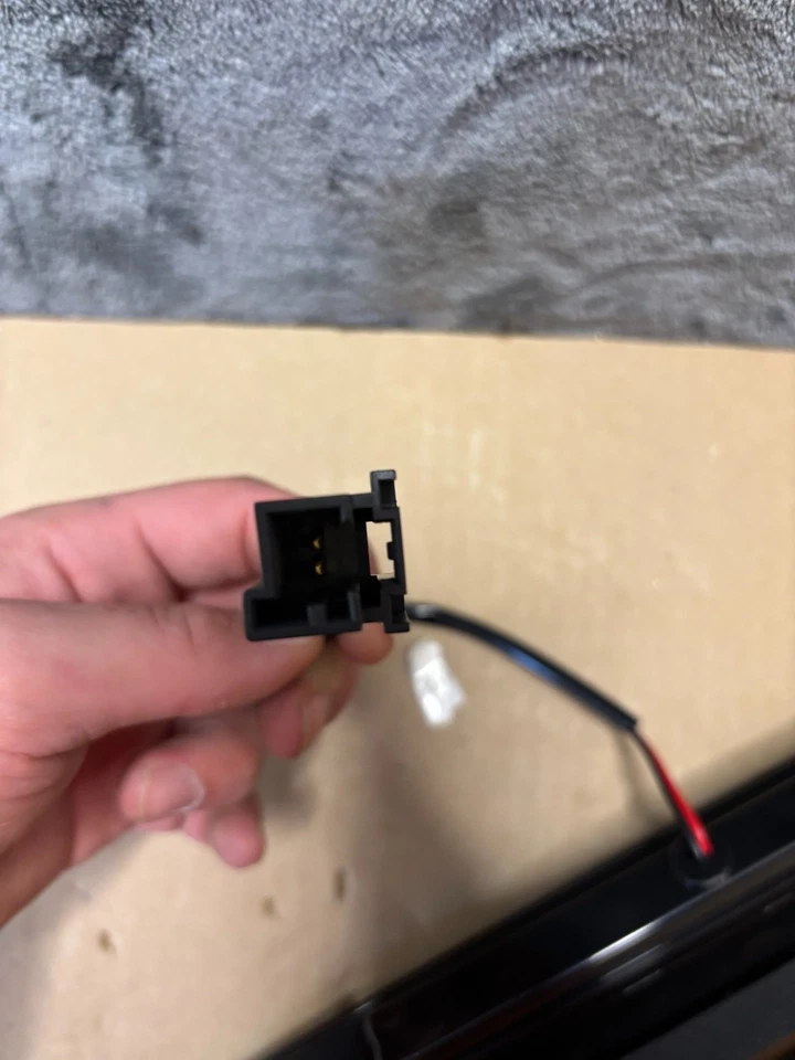 Дымчатый светодиодный третий стоп-сигнал для Ford Expedition Lincoln Navigator 2003-2016 - Изображение 3 из 4