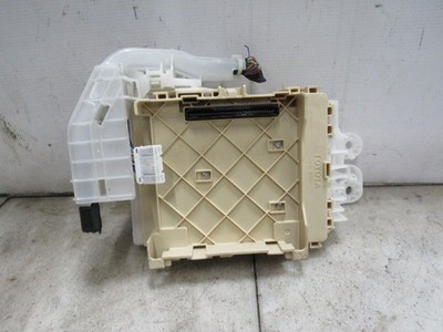 2016 TOYOTA COROLLA CABIN FUSE BOX 8273002F40