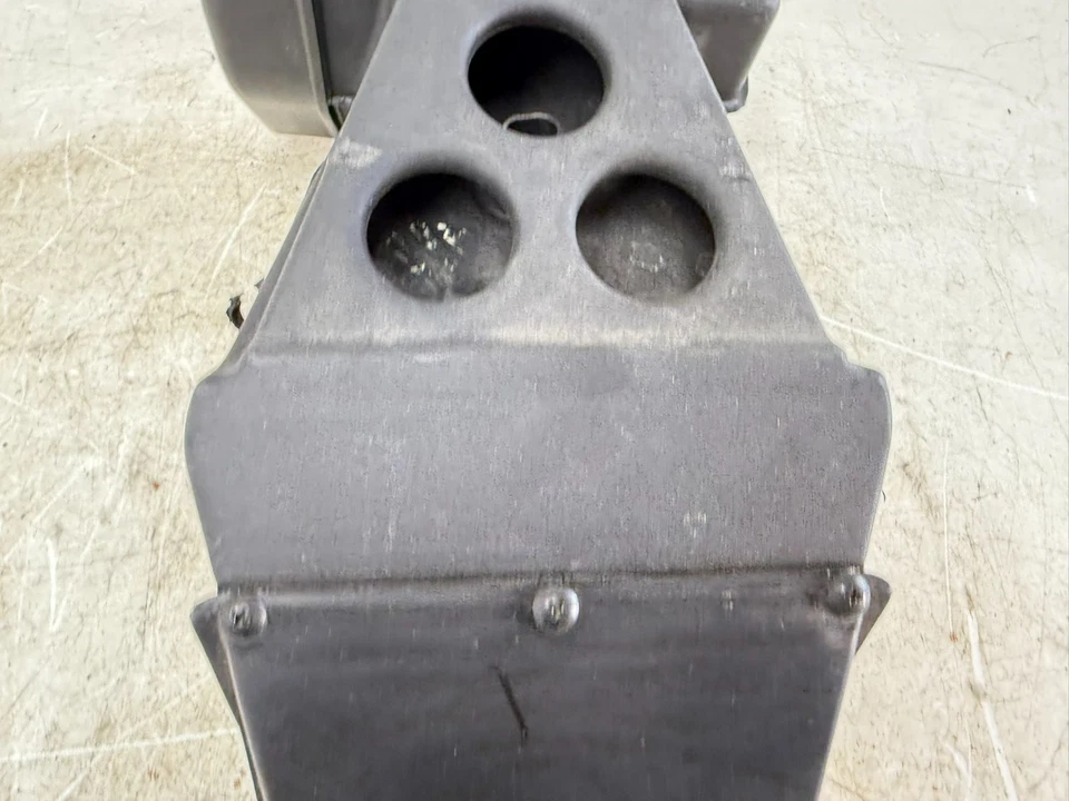 2007 Victory Kingpin Air Box Cleaner Filter Breather - Image 4 of 4