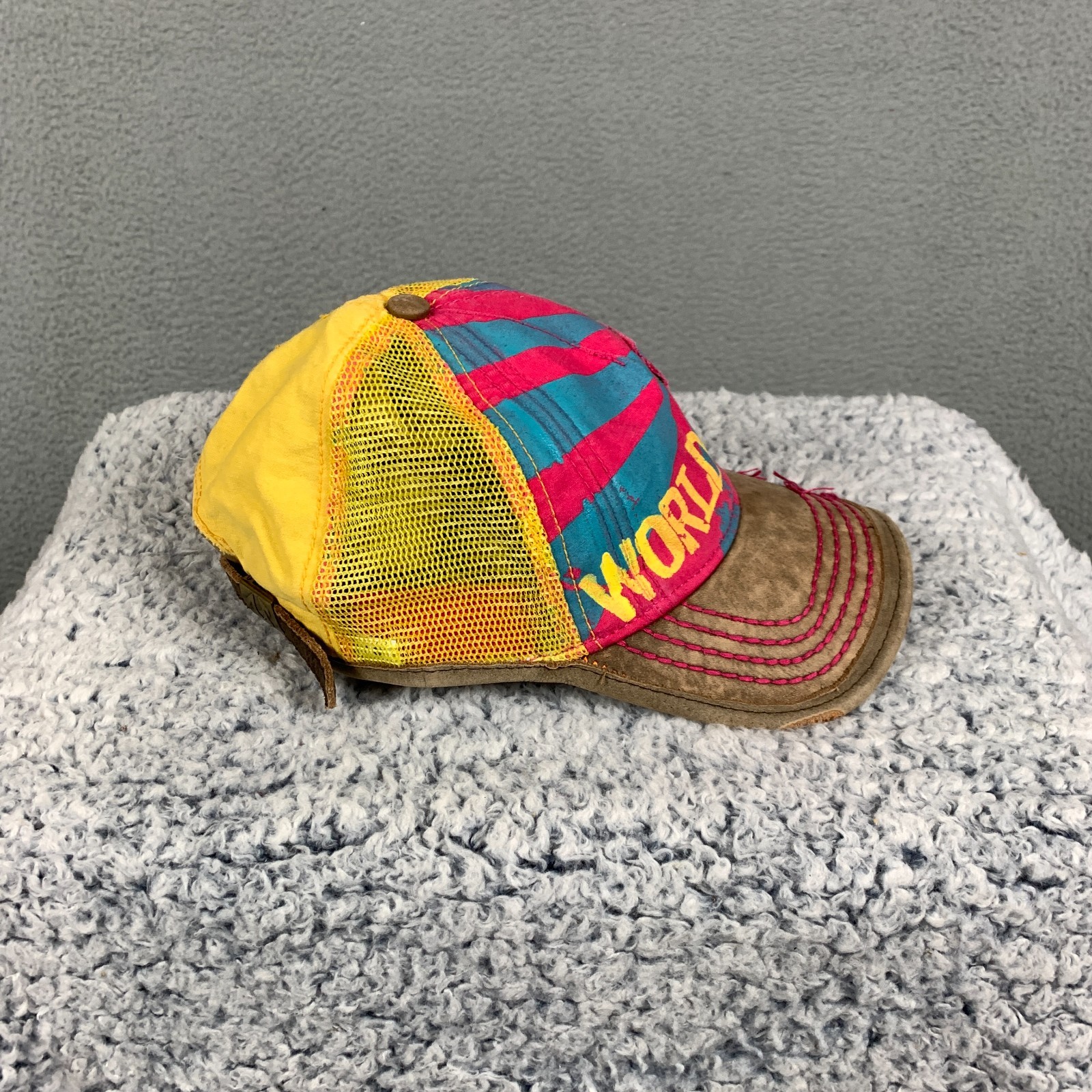 Vintage True Religion Trucker Cap OSFM World Tour Embroidered Mesh Leather Y2k thumbnail 6