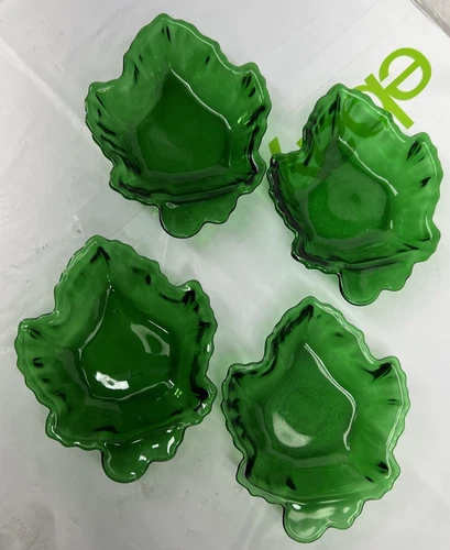 Vintage Anchor Hocking Emerald Green Maple Leaf Candy Nut Dish Bowl lot of 4
