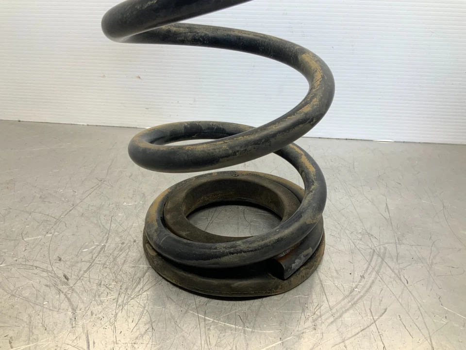 Оригинальная задняя пружина катушки подвески (справа или слева) для Nissan Armada 2008-2015 годов выпуска - Изображение 2 из 4