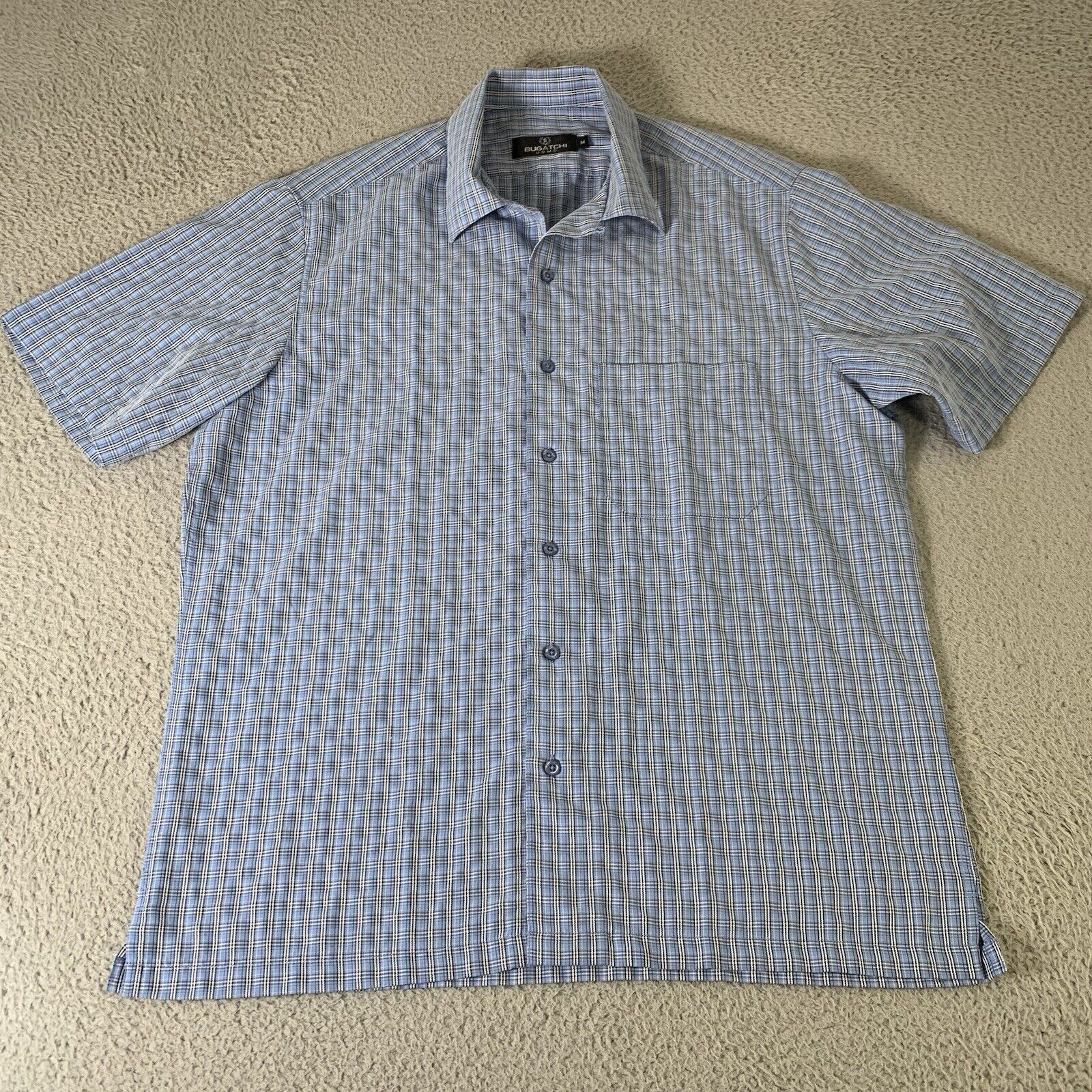 Foto 1 di 9