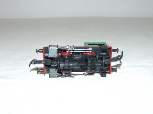 Airfix 00 englische Dampflok Tenderlok 2-achsig grün ohne Antrieb aus Bausatz - Bild 5 von 5