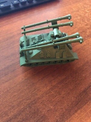 PARTE DI CARRO ARMATO ANNI 70/80 ATLANTIC-NARDI- VINTAGE TANK