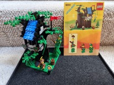 LEGO Forestmen's Hideout (6054) Vintage Complete Set w/ Manual! No Box