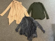 3 Banana Republic Womens M Tops: Sweater Shawl Lightweight Wraps And Long Sleeve