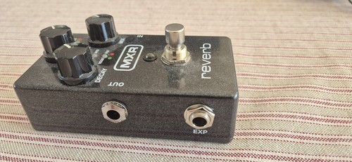 MXR M300 Reverb Pedal with Power Supply - Picture 3 of 11