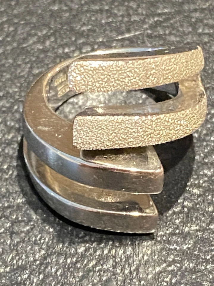 Wunderschöner Designer PIANEGONDA Sterling Spiral Ring Italien Glitzer Glanz Größe 7