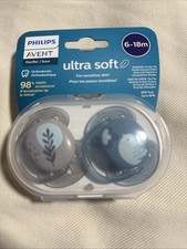 Philips Avent Ultra Soft Pacifier w/ Sterilizer Carrying Case 6-18m. New