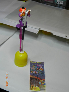 Cappello nero A 10 artisti coraggiosi 634 670 artista bpz