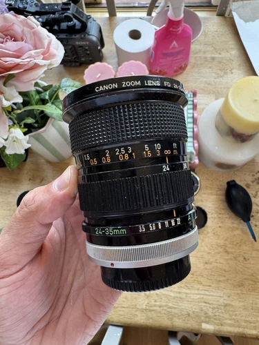 Canon FD 20-35mm F3.5 L  Aspherical 