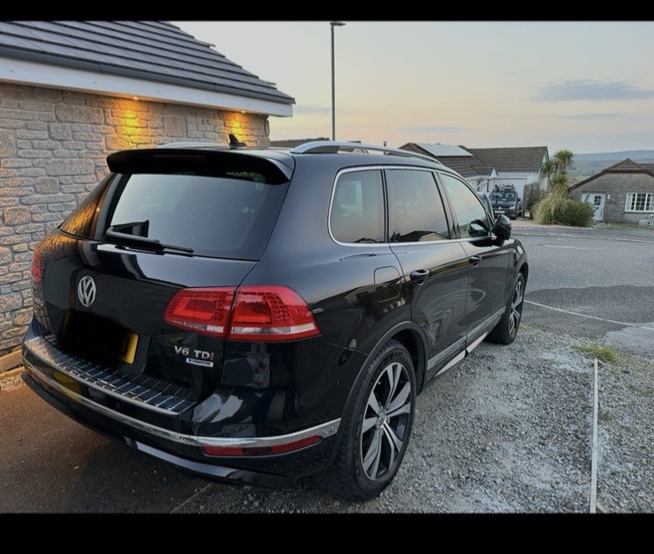 VW Touareg 3.0 V6 TDI 262 R LINE 2015 ‘64’