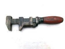 VINTAGE P.S. & W. CO. IDEAL MONKEY WRENCH - 8" LONG