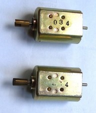 Pair of  Carrera 034 Motors~  30 x 22x 17mm  12-18v - Tested - Suit 4mm