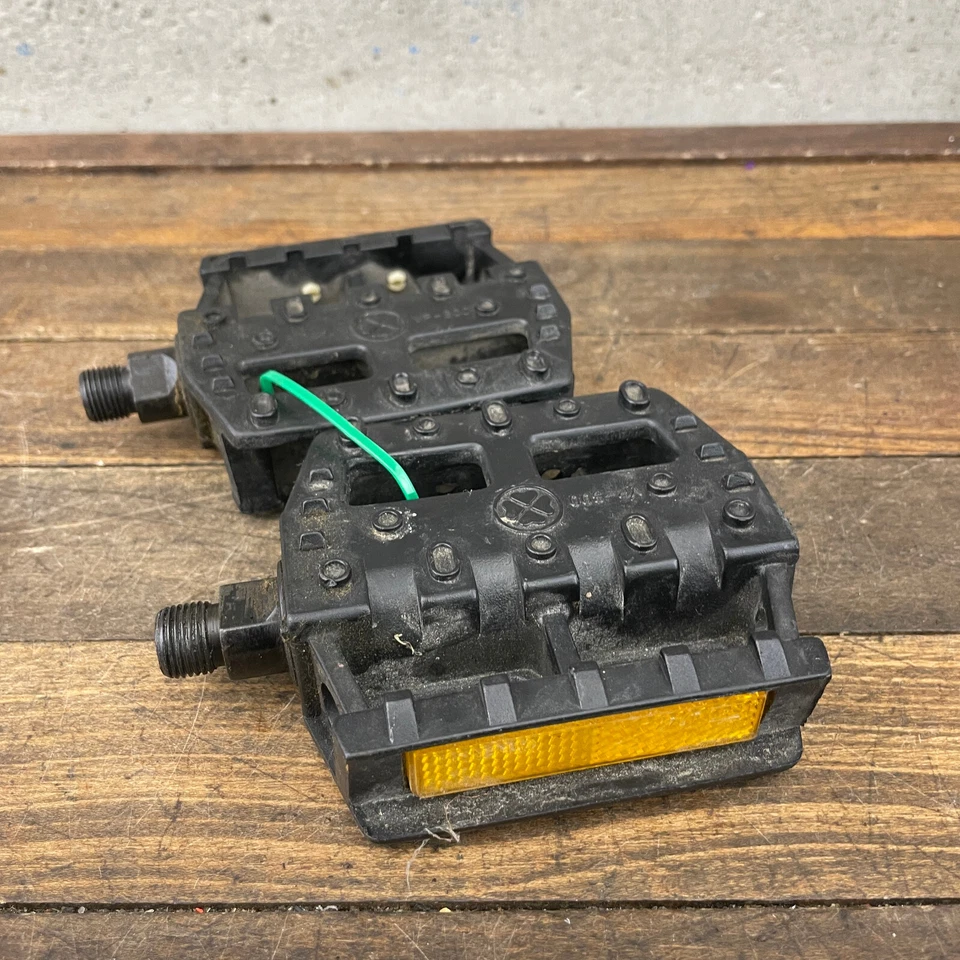 Pedales VP-300 9/16 pulgadas Old School BMX Freestyle VP se adapta a Kuwahara Bravo Grafight Foto 2 de 4