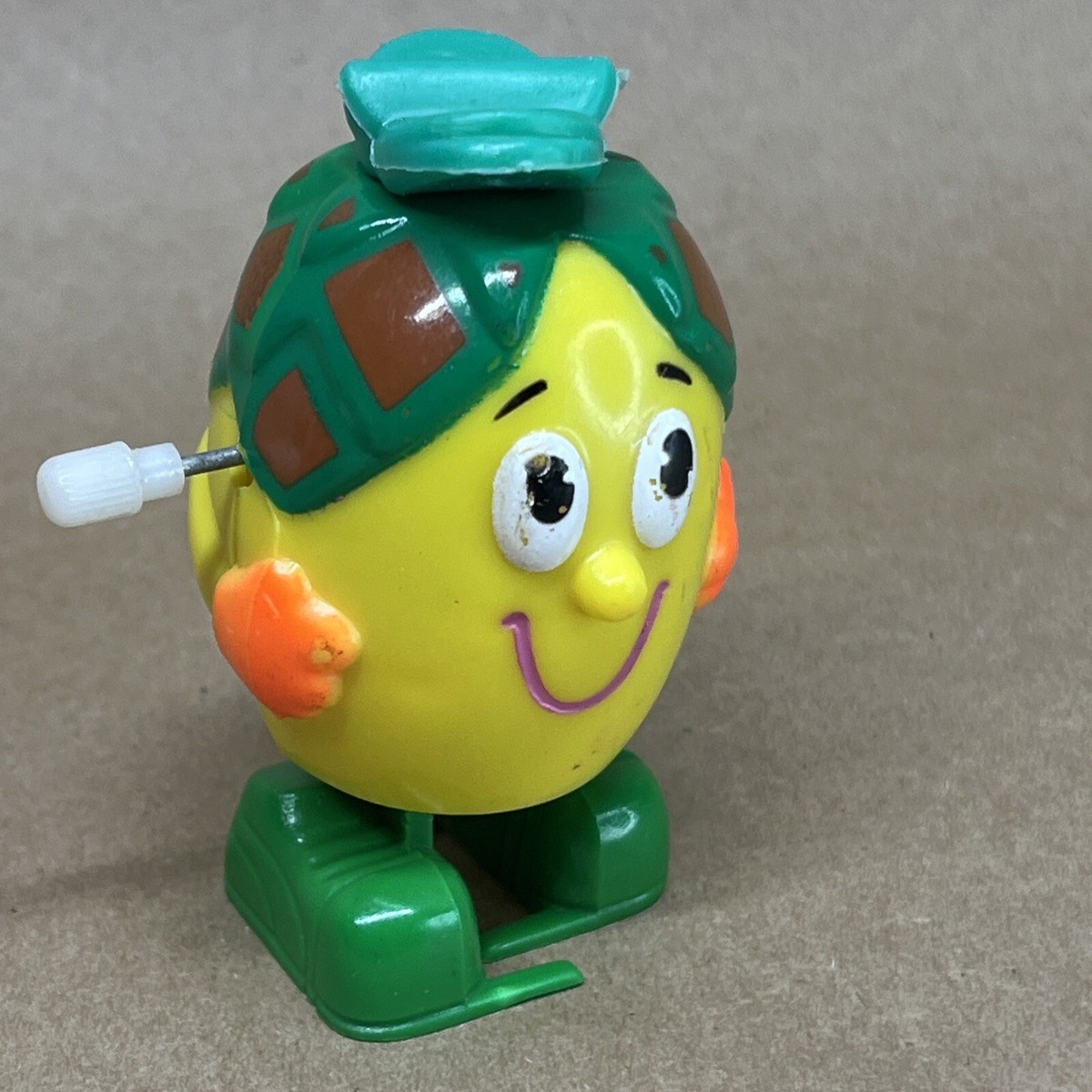 Vintage1970s 80s 90s TOMY & Other Mini Wind Up Walking Toy