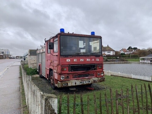 Dennis-RS133-WrL-ex-Kent-Fire-Engine