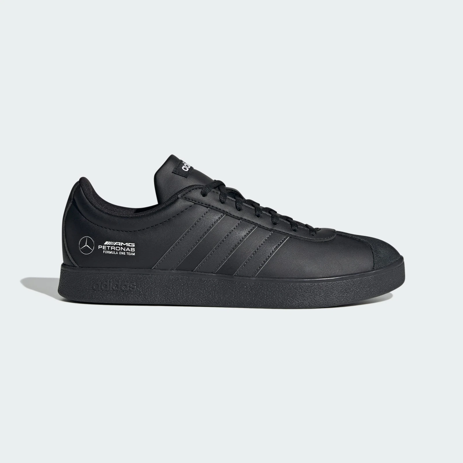 Adidas Men's MERCEDES AMG PETRONAS FORMULA ONE TEAM VL COURT JR1067