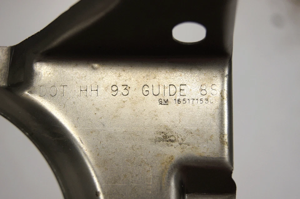 Soporte de faros izquierdo izquierdo izquierdo Chevy S10/S15 GMC Sonoma 1994-1997 nuevo OEM 16517153 Foto 3 de 4