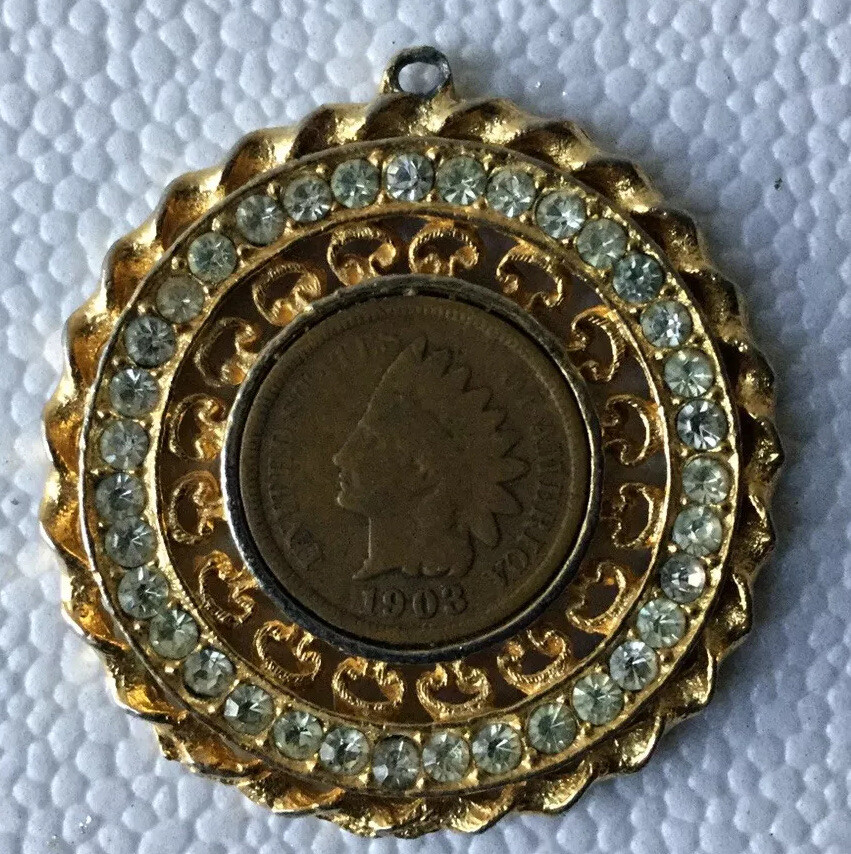 VINTAGE 1903 INDIAN PRINCESS PENNY HEAD PENDANT SURROUNDED WITH