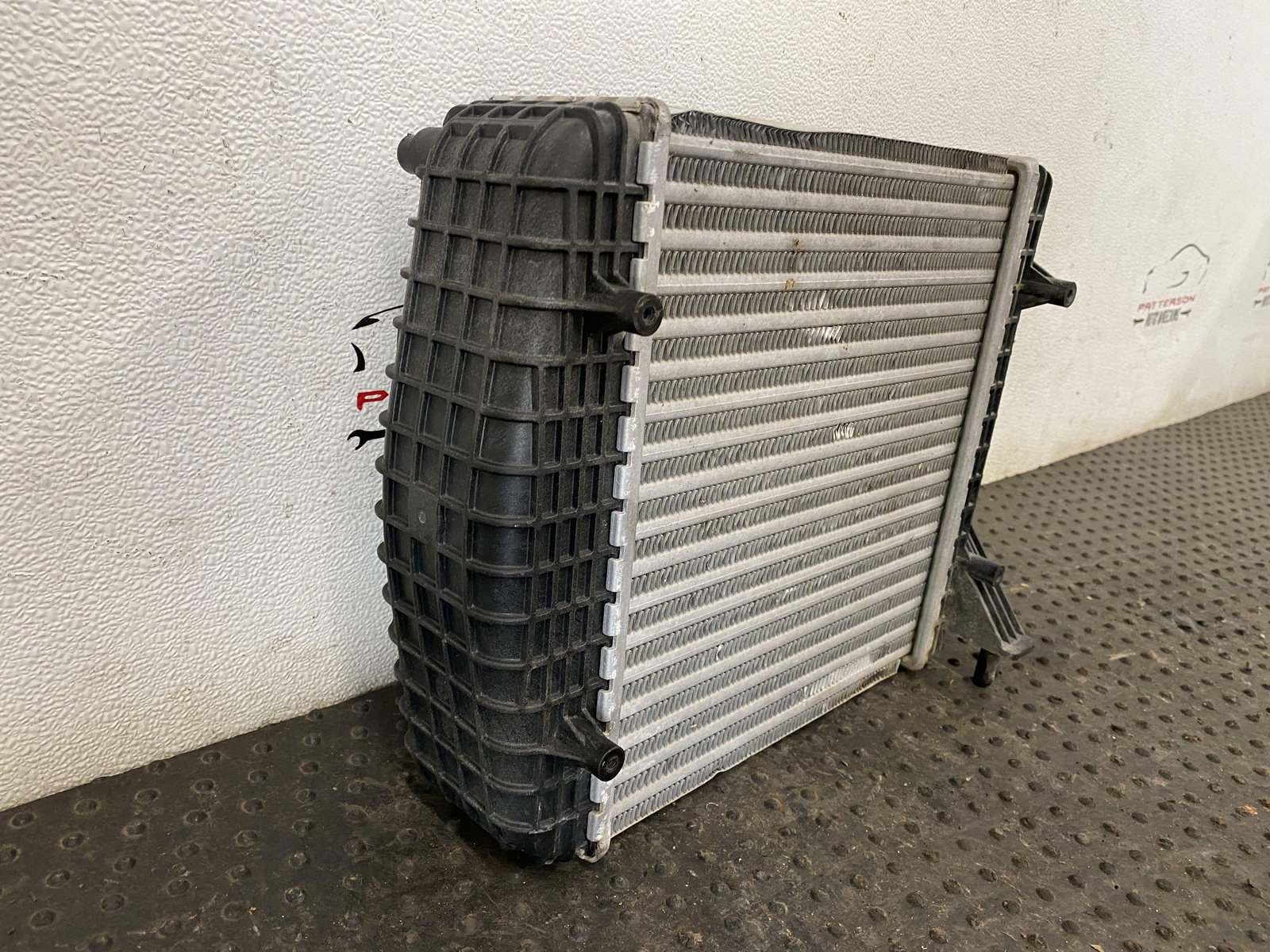 17-24 MASERATI QUATTROPORT 3.0 ENGINE RIGHT PASSENGER SIDE INTERCOOLER 670109552