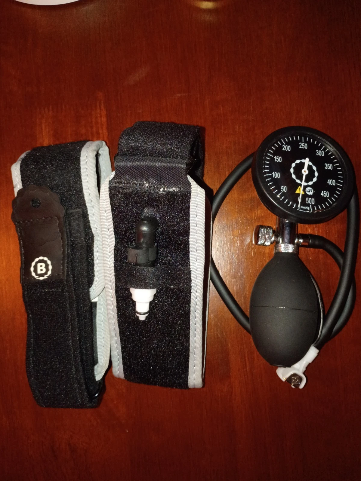 BSTRONG Blood Flow Restriction Bands ARMS ONLY with Pump!